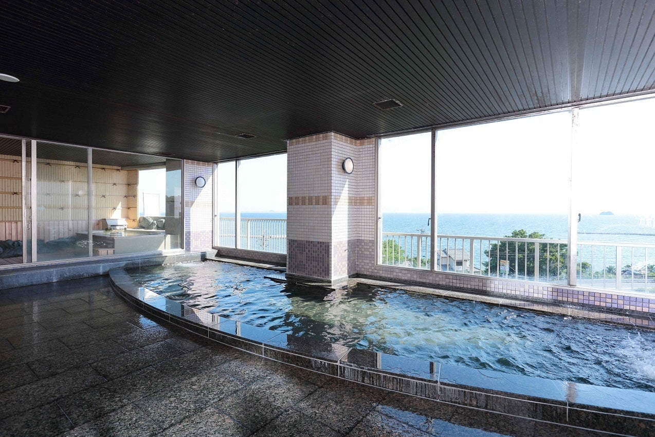 愛知県蒲郡市 愛犬と泊まれるグランピング【glampark 海陽閣】で巨大マシュマロ付「手ぶらで焚火グランピング」開始！のサブ画像6