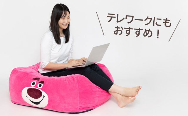 Makuakeにて先⾏販売！Disney公式ライセンス【犬をダメにするBIGクッション】愛犬との寛ぎタイムのサブ画像9