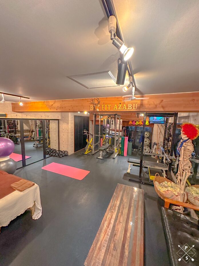 『港区・麻布十番B-FIT』ワンちゃんと同伴可能なジムで話題の完全個室のパーソナルトレーニングジムが7周年記念キャンペーン開催のメイン画像