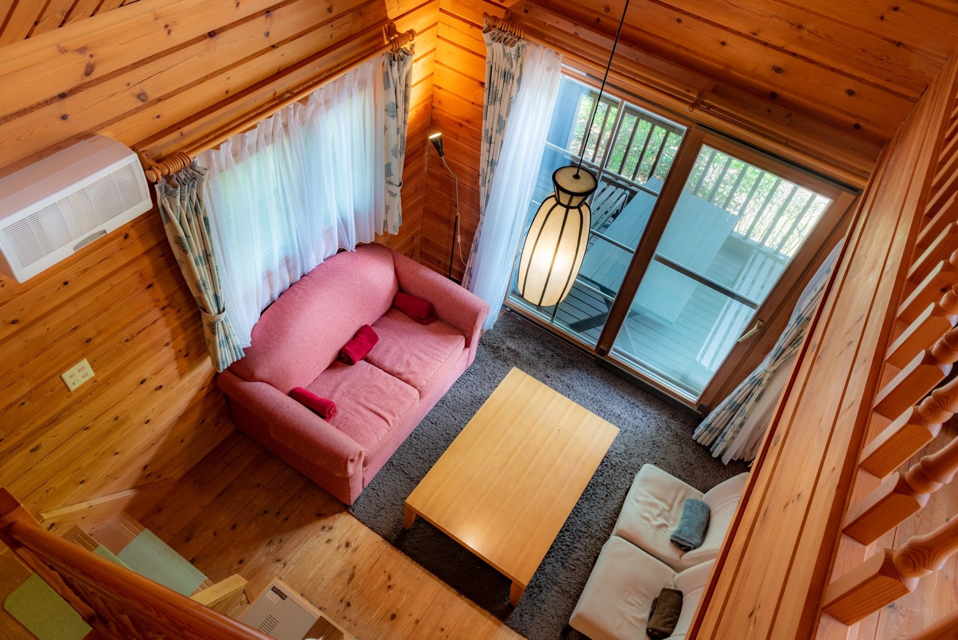 有馬温泉　元湯　古泉閣「The Lodge ARIMA Resort」ワンちゃんと泊まれる1棟貸しコテージオープンのサブ画像4_ロッジ室内イメージ