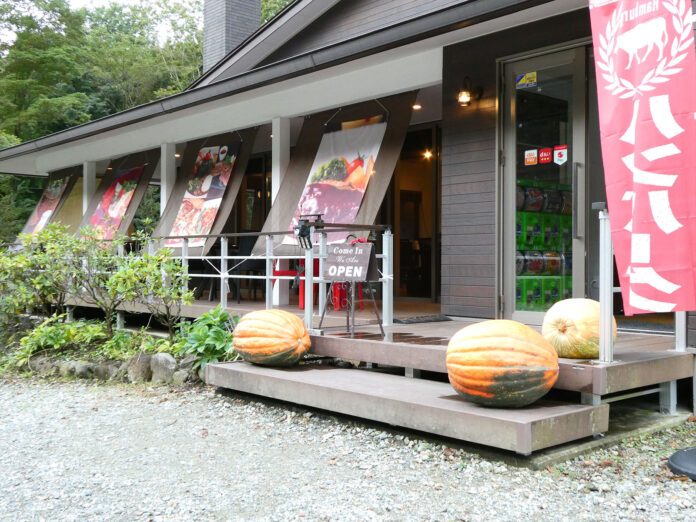 ワンちゃんと一緒にテラスで食事♪【那須高原のレストラン】のメイン画像